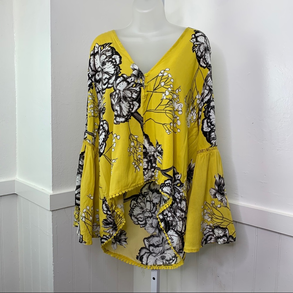 Jaase Floral Print Yellow Flare Sleeve Blouse | M